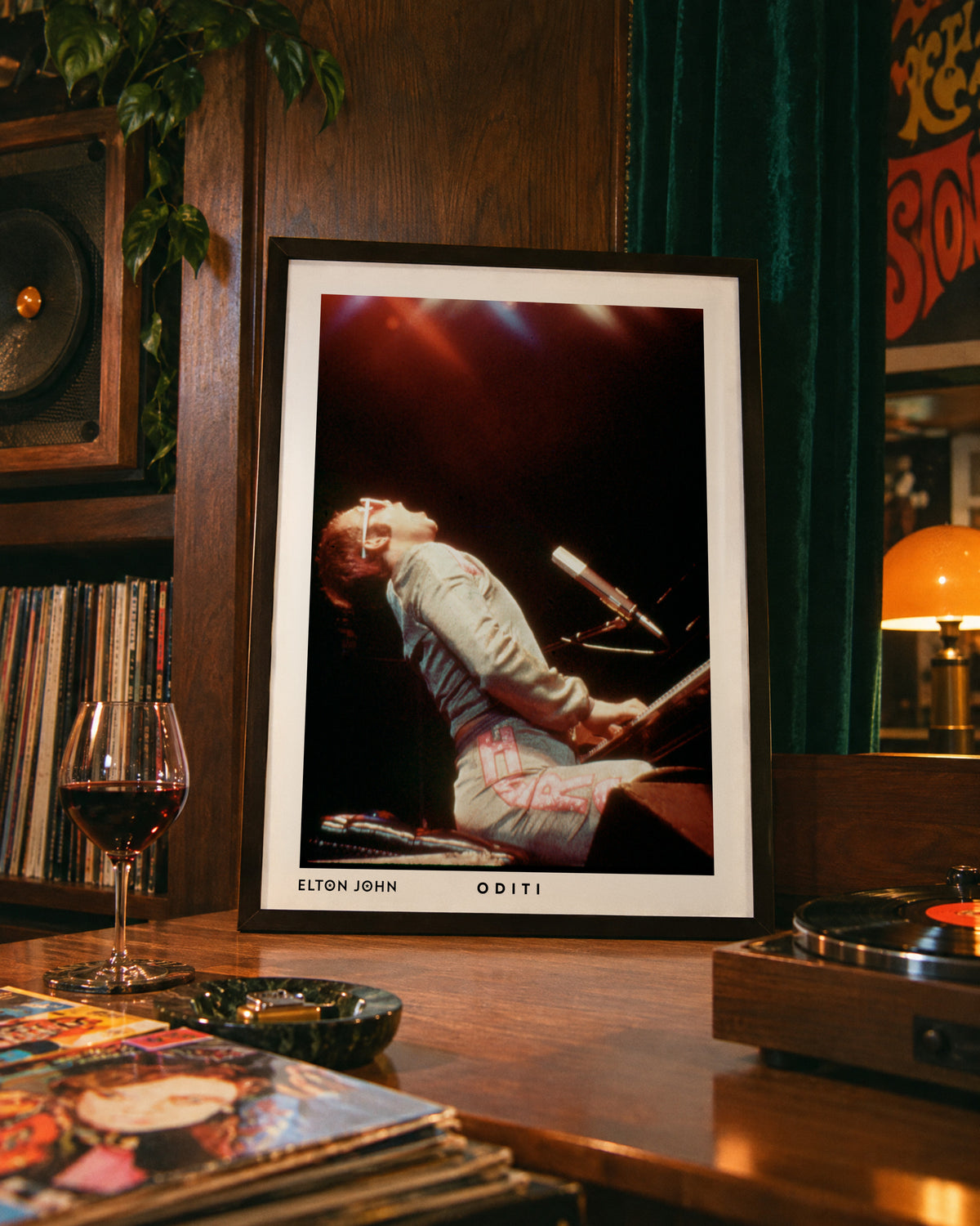 The Entertainer (II) — Elton John Limited Edition Print